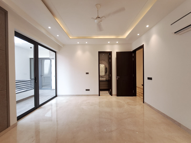 5 BHK Builder Floor For Sale in Green Park Extension