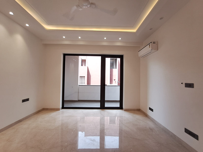 5 BHK Builder Floor For Sale in Green Park Extension