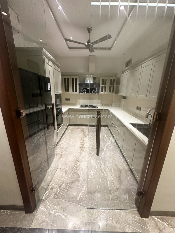 4 BHK Builder Floor For Sale in Green Park Extension
