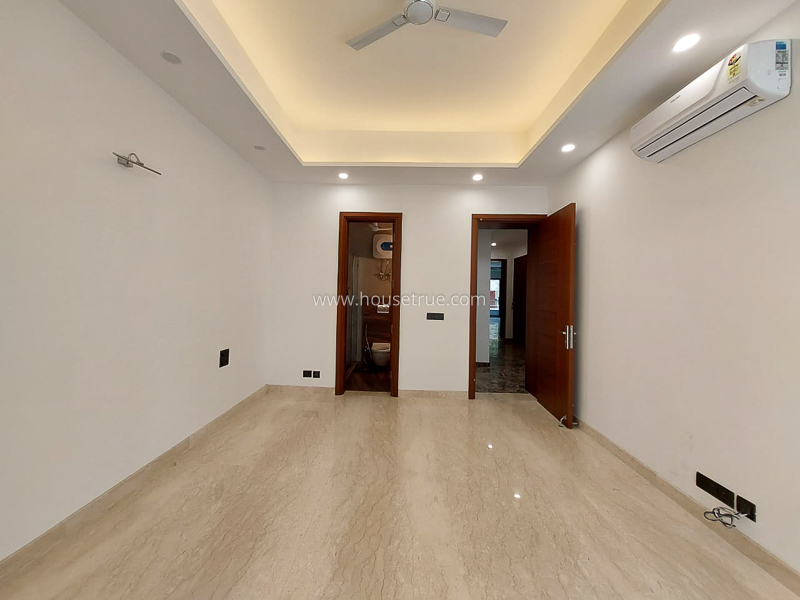 4 BHK Builder Floor For Sale in Green Park Extension