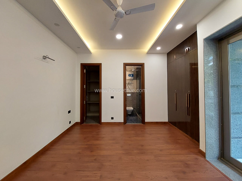 4 BHK Builder Floor For Sale in Green Park Extension