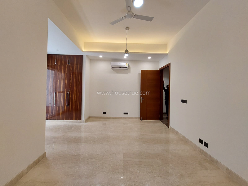 4 BHK Builder Floor For Sale in Green Park Extension