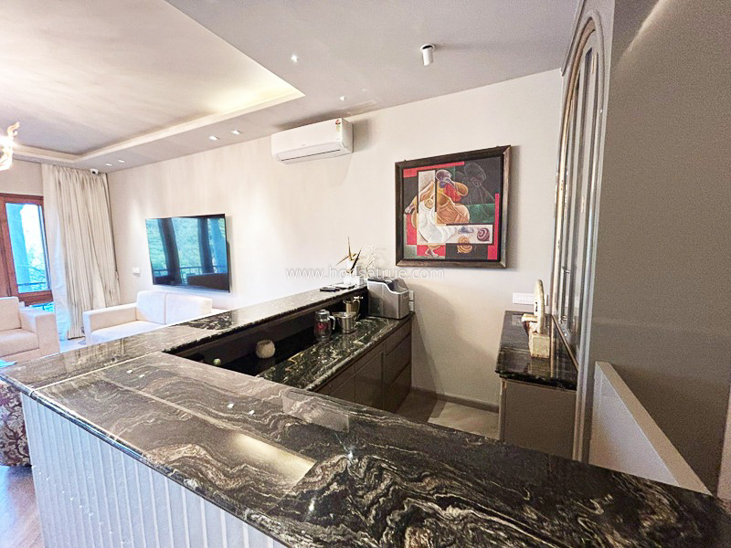3 BHK Builder Floor For Rent in Vasant Vihar