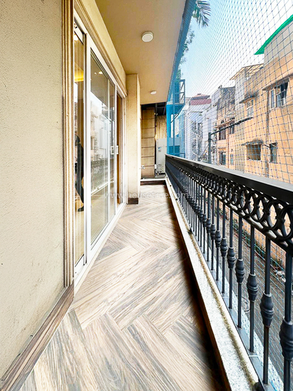 3 BHK Flat For Rent in Defence Colony