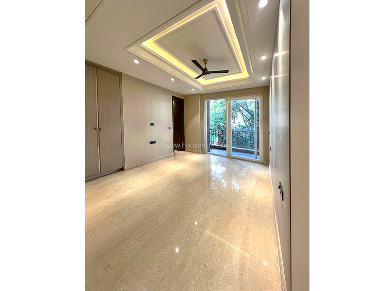 3 BHK Flat For Rent in Defence Colony