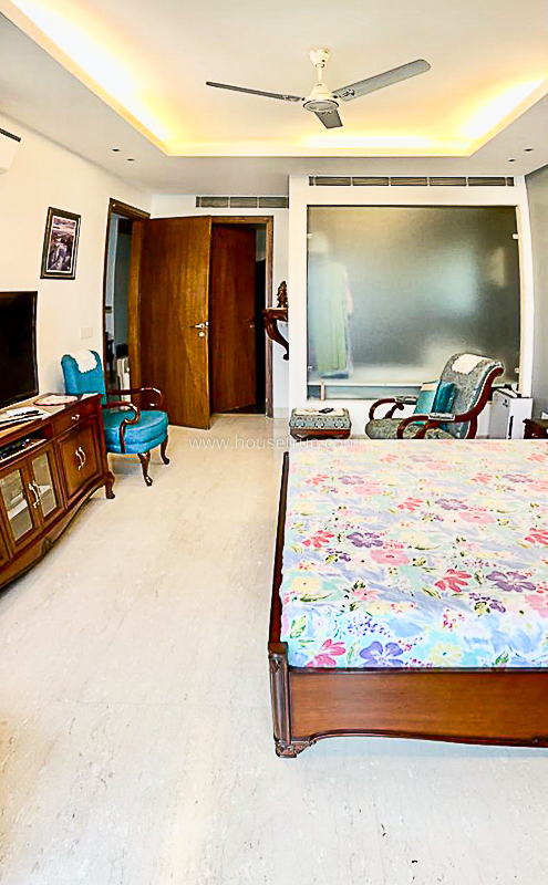 4 BHK Builder Floor For Sale in Anand Niketan