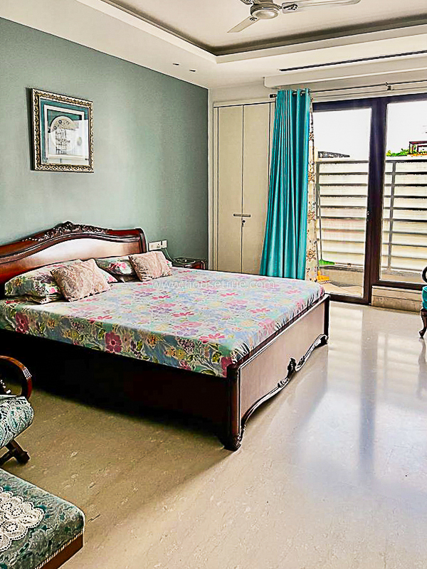 4 BHK Builder Floor For Sale in Anand Niketan