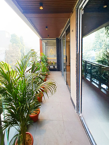 3 BHK Builder Floor For Sale in Hauz Khas