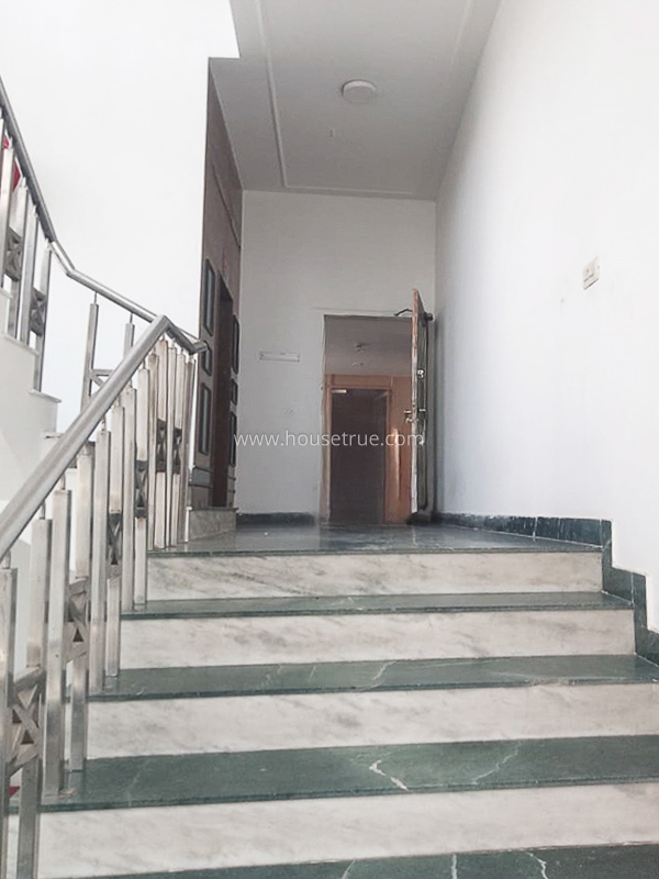 Office Space Lease in Okhla Industrial Area Phase 3