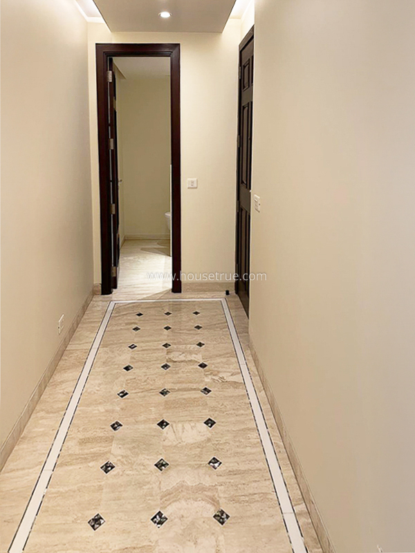 4 BHK Flat For Sale in Vasant Vihar