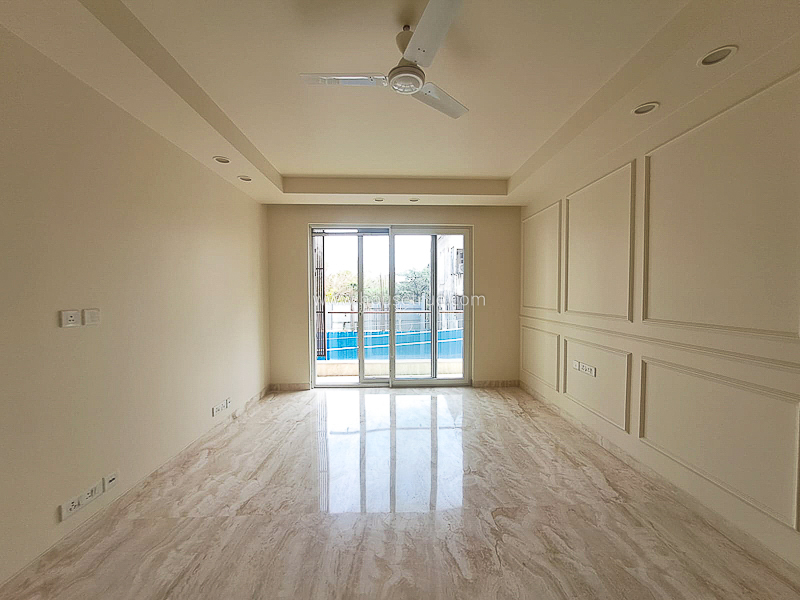4 BHK Flat For Sale in Vasant Vihar
