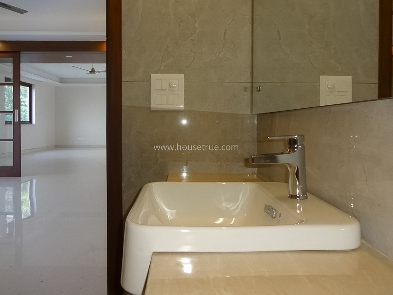 4 BHK Builder Floor For Sale in Panchsheel Park