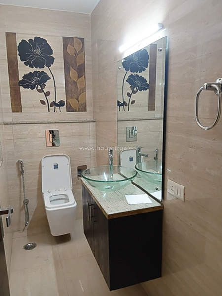 4 BHK Flat For Rent in New Friends Colony