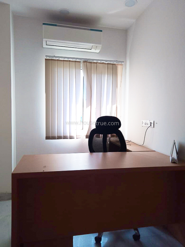 Office Space Lease in Green Park