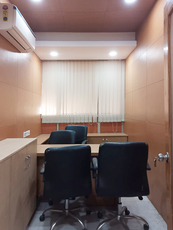 Office Space Lease in Green Park