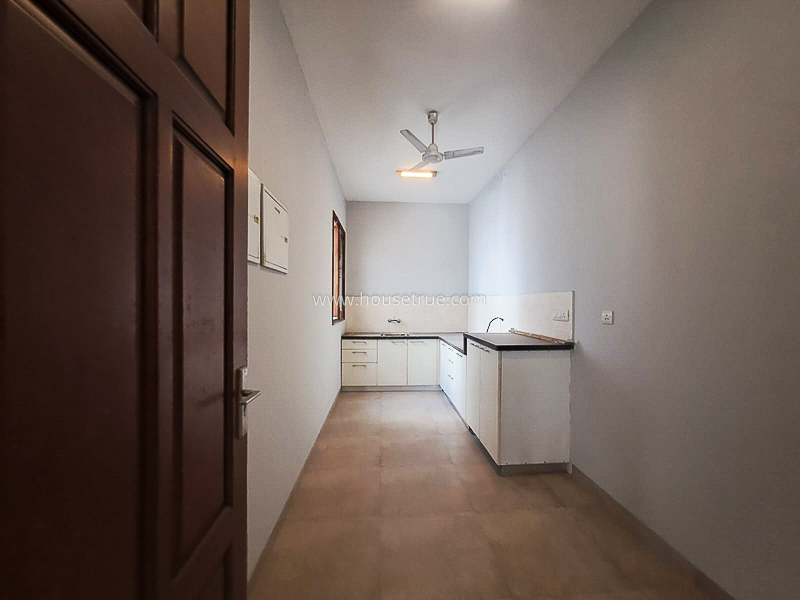 6 BHK Farm House For Sale in Chattarpur