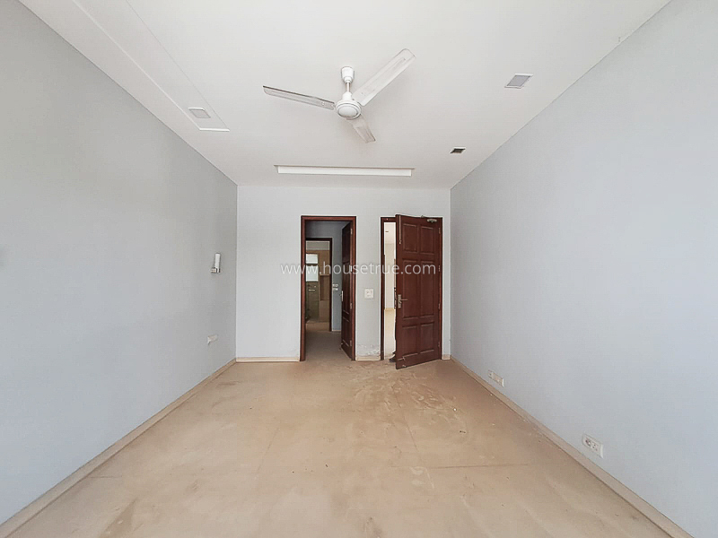 6 BHK Farm House For Sale in Chattarpur