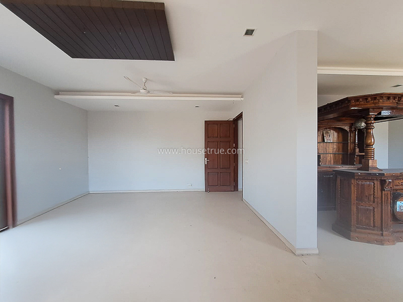 6 BHK Farm House For Sale in Chattarpur