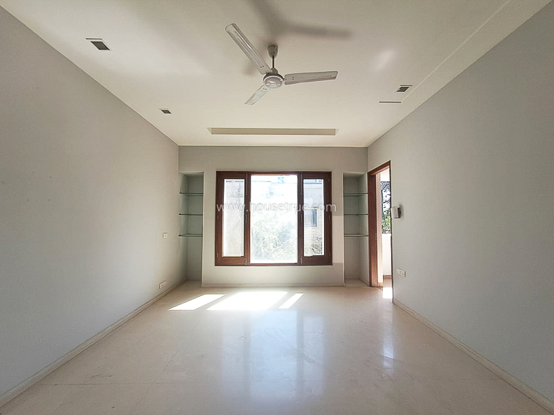 6 BHK Farm House For Sale in Chattarpur