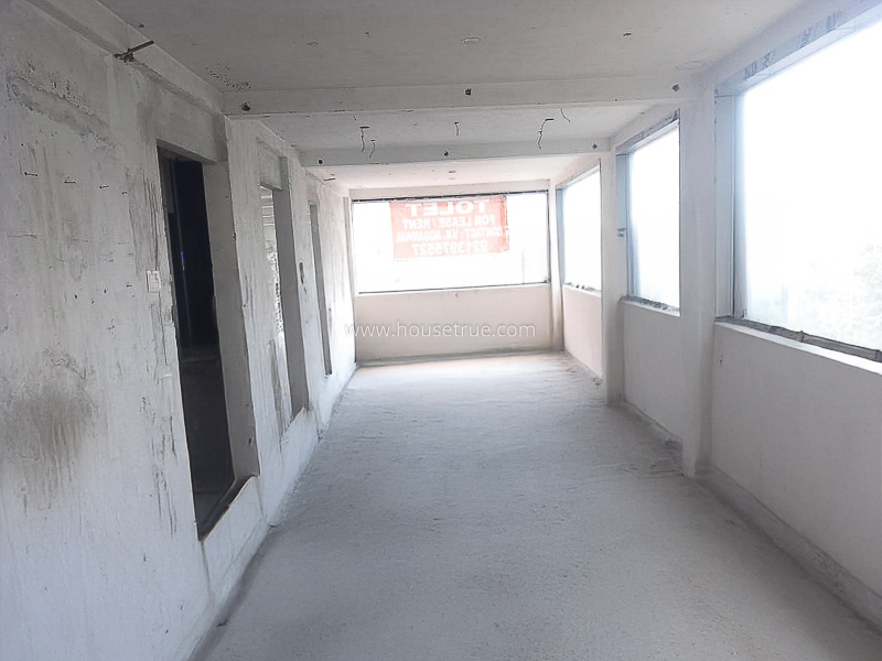 Retail Space Lease in Green Park