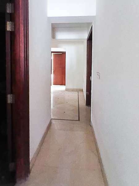 4 BHK Flat For Sale in New Friends Colony