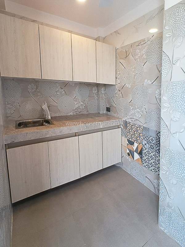 4 BHK Flat For Sale in Greater Kailash Part 1
