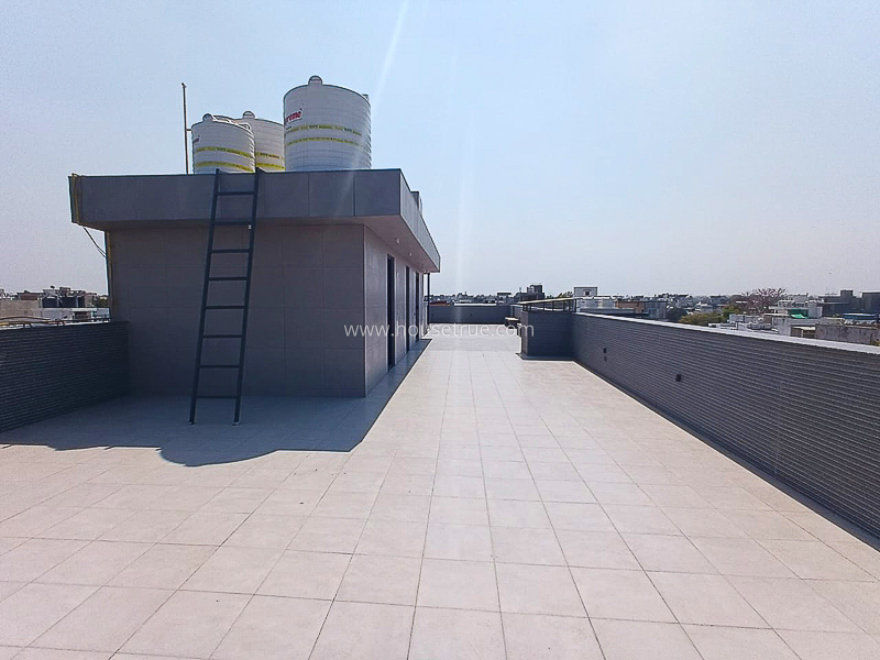 4 BHK Flat For Sale in Greater Kailash Part 1
