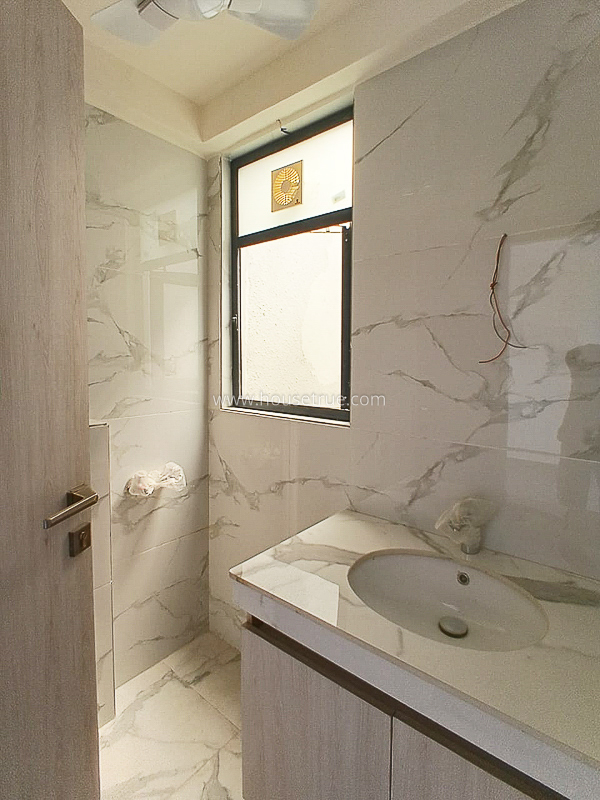 4 BHK Flat For Sale in Greater Kailash Part 1