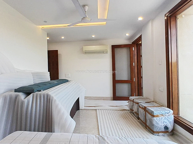 4 BHK Flat For Sale in Greater Kailash Part 1