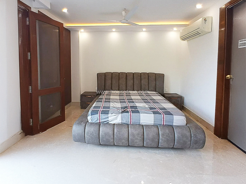 4 BHK Flat For Sale in Greater Kailash Part 1