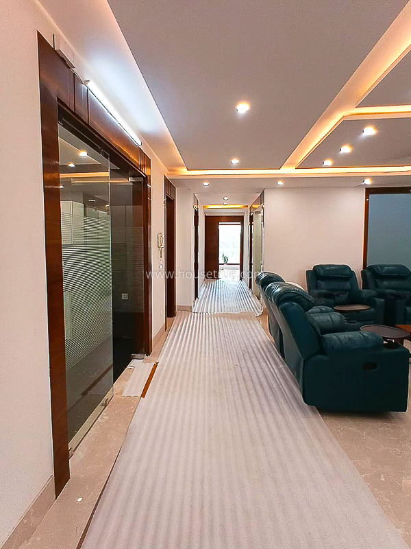 4 BHK Flat For Sale in Greater Kailash Part 1
