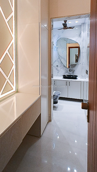2 BHK Flat For Rent in Defence Colony
