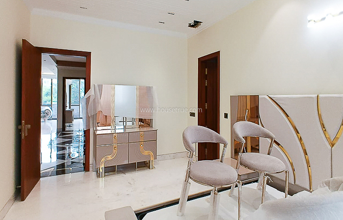 2 BHK Flat For Rent in Defence Colony