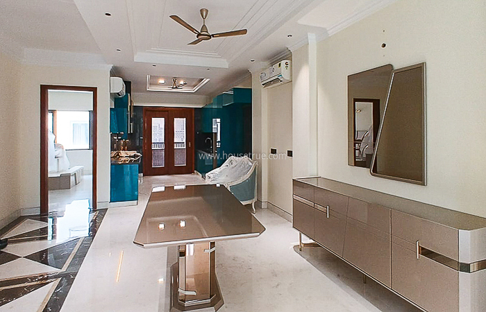 2 BHK Flat For Rent in Defence Colony