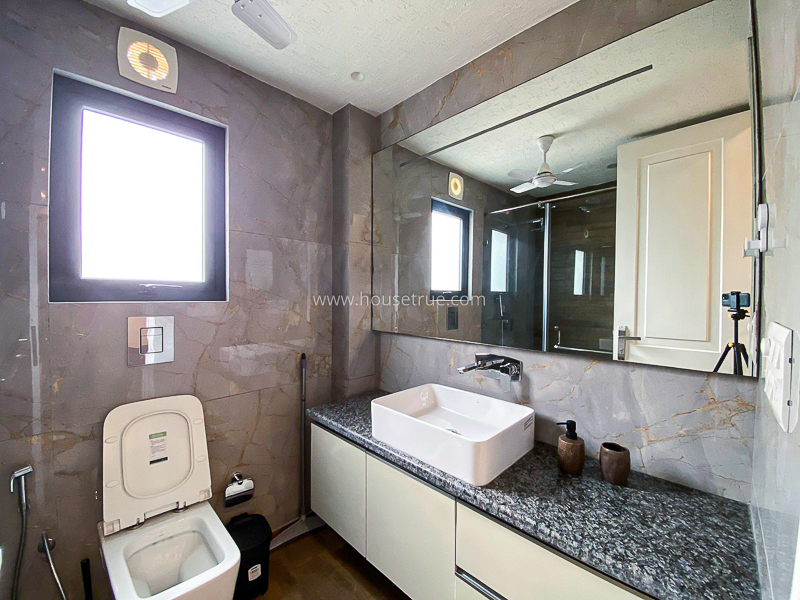 3 BHK Builder Floor For Rent in Defence Colony
