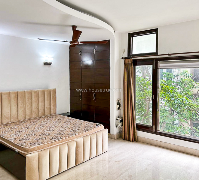3 BHK Flat For Rent in Safdarjung Enclave