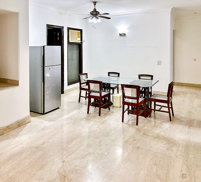3 BHK Flat For Rent in Safdarjung Enclave