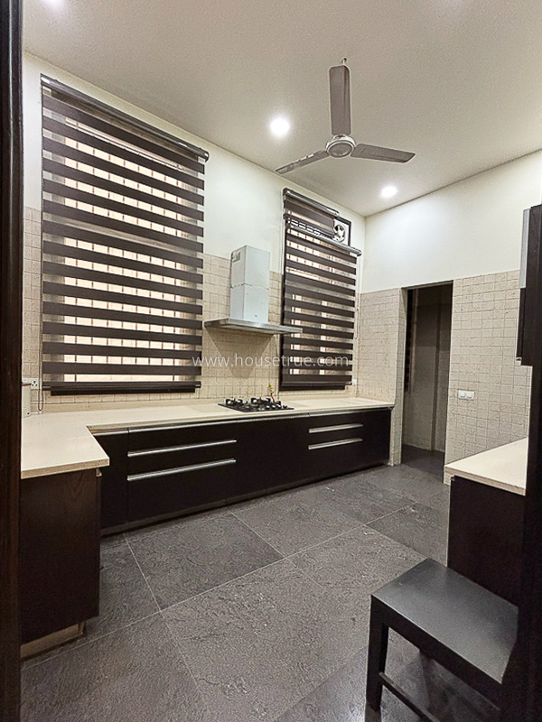 4 BHK Flat For Sale in Greater Kailash Part 2