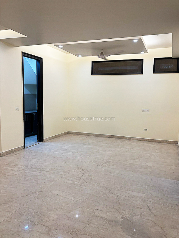 4 BHK Flat For Sale in Greater Kailash Part 2