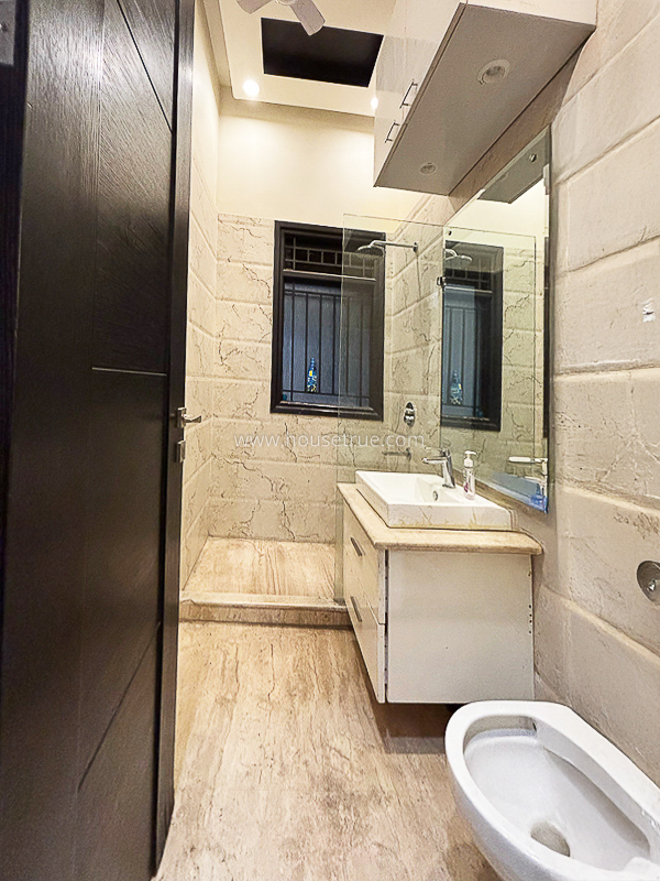 4 BHK Flat For Sale in Greater Kailash Part 2