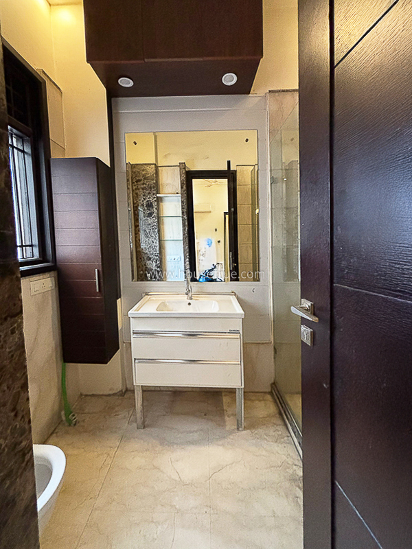 4 BHK Flat For Sale in Greater Kailash Part 2