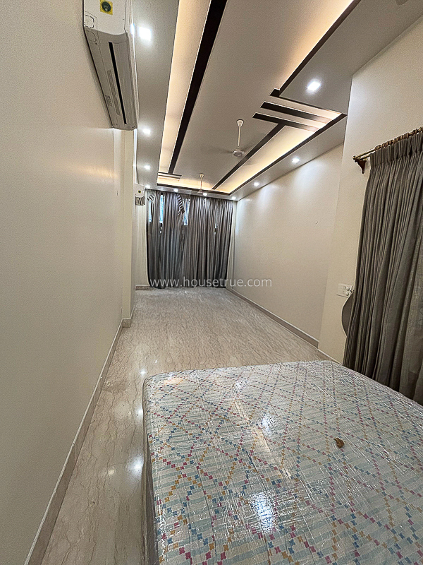 4 BHK Flat For Sale in Greater Kailash Part 2