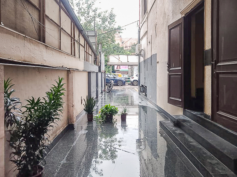 Office Space Lease in Safdarjung Enclave