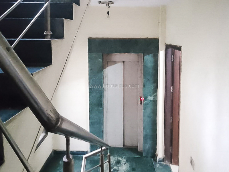 Office Space Lease in Safdarjung Enclave