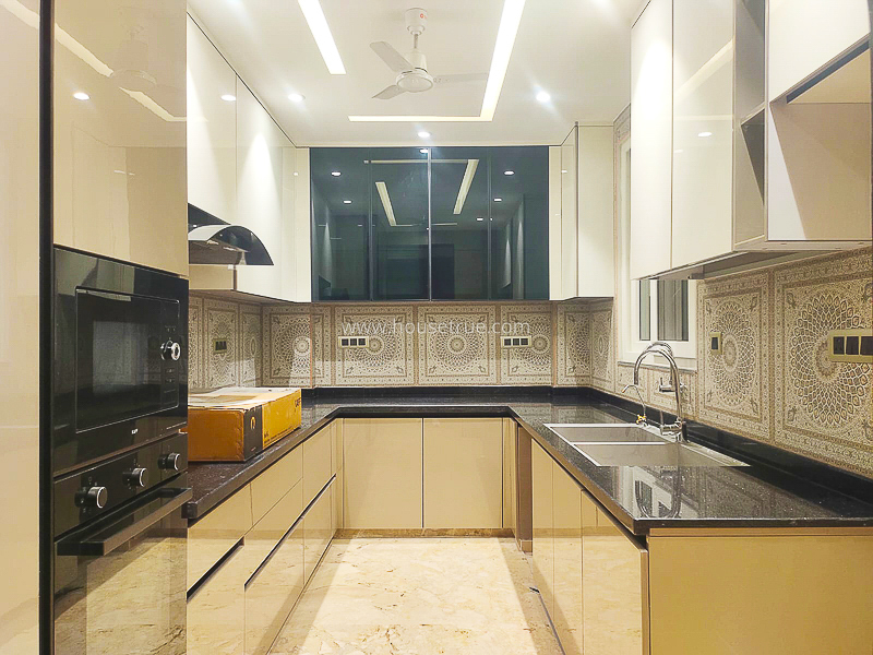 3 BHK Builder Floor For Rent in Safdarjung Enclave