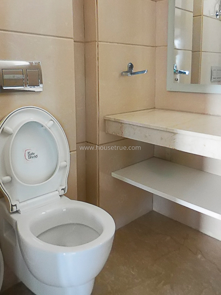 3 BHK Builder Floor For Rent in Defence Colony