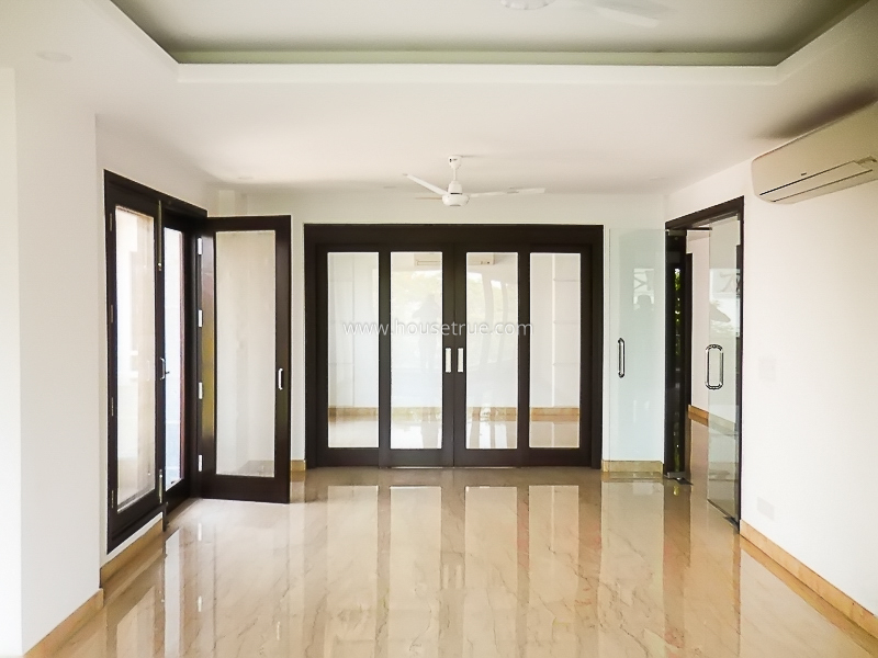 3 BHK Builder Floor For Rent in Defence Colony