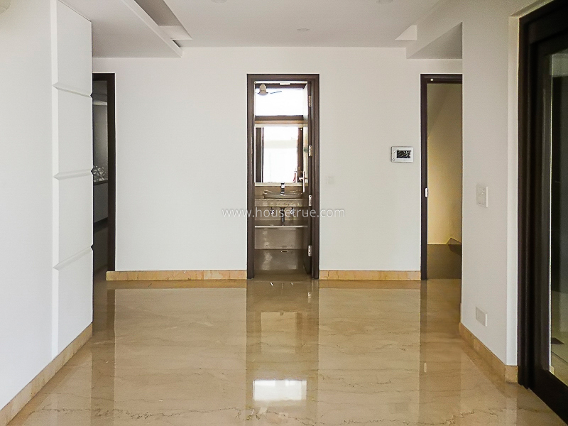 3 BHK Builder Floor For Rent in Defence Colony