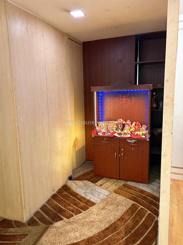 Office Space Lease in Jasola District Centre