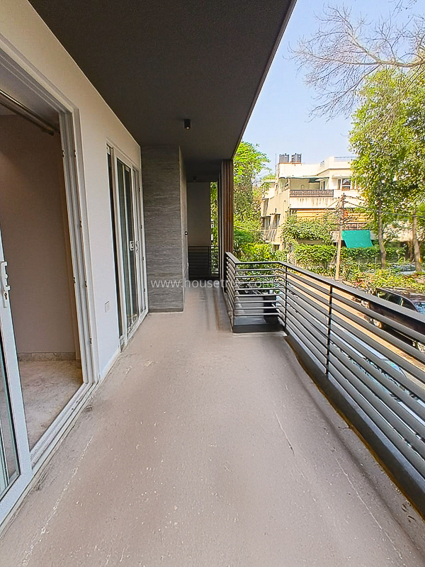 3 BHK Builder Floor For Rent in Nizamuddin East